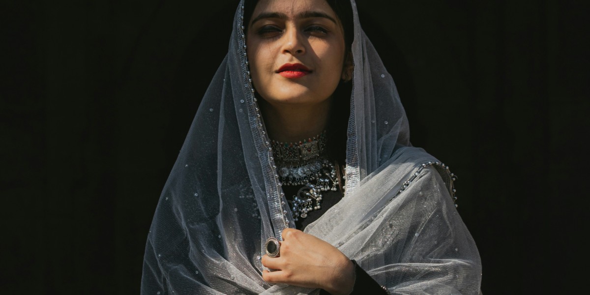 Escorts In Lahore